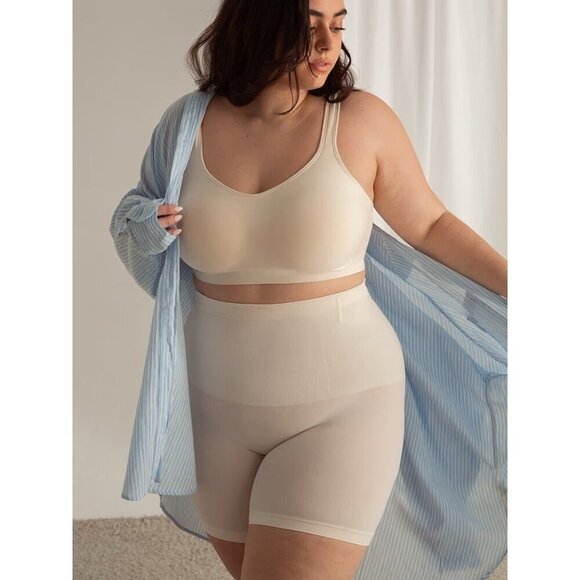 Shapermint All Day Every Day Mid-Waisted Shaper Shorts Sz M/L Chai Tan Shapewear - Picture 1 of 6
